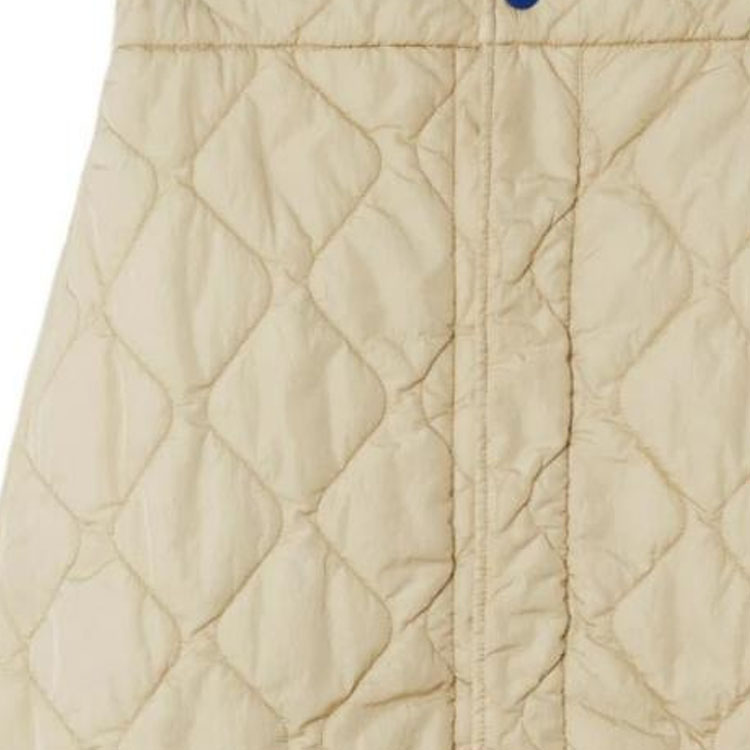 Sizing (W) Burberry 黑色菱格短裙純色休閒款式. 80811261