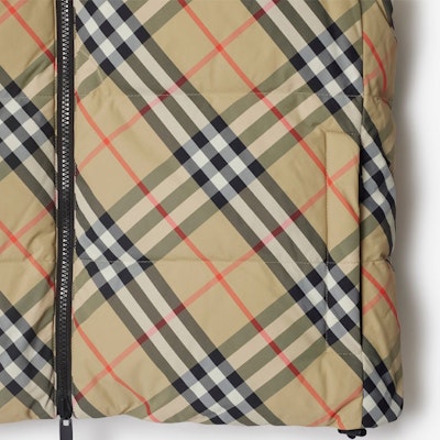 (W) バーバリー リバーシブル チェック パファーベスト ジップ付き ハイカラー ブラウン 80946191 Sizing (W) バーバリー リバーシブル チェック パファーベスト ジップ付き ハイカラー ブラウン 80946191