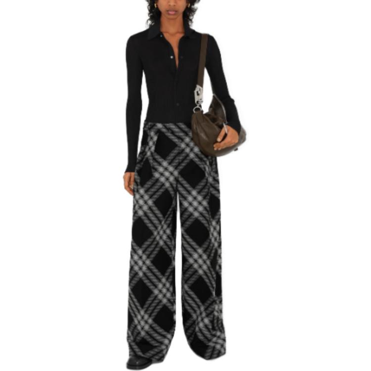 (Women) Burberry  Slim Fit Long Sleeve Shirt Black 80826871 圖 3