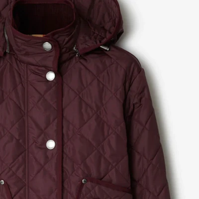 (W) Burberry Jaket Kasual Single-Breasted Warna Burgundy Gelap 80776621 Sizing (W) Burberry Jaket Kasual Single-Breasted Warna Burgundy Gelap 80776621