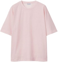 (W) Burberry Kaos Oblong Warna Solid Leher Bulat Pink Muda FW23 Relaxed Fit. 80835991 Order (W) Burberry Kaos Oblong Warna Solid Leher Bulat Pink Muda FW23 Relaxed Fit. 80835991