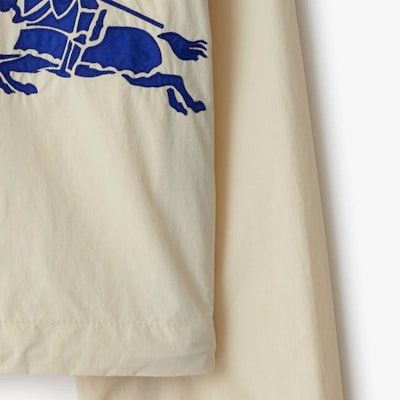 (W) Burberry Jaket Berzip Bercap Warna Padu Off-White. 80825121 Cheap (W) Burberry Jaket Berzip Bercap Warna Padu Off-White. 80825121