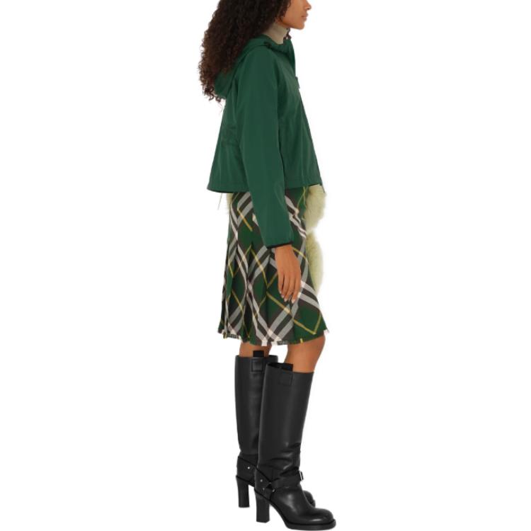 Details for (W) Burberry Jaket Pendek Berhud Zip Warna Hijau. 80825111