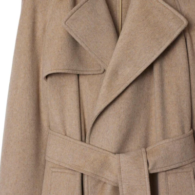 (Women) Burberry Solid Color Long Sleeve Belted Cuban Collar Coat Camel. 80938441 Sizing (Women) Burberry Solid Color Long Sleeve Belted Cuban Collar Coat Camel. 80938441