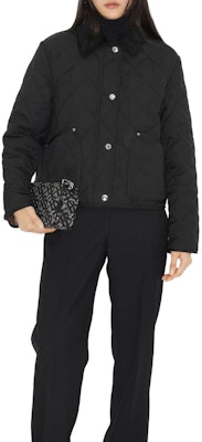 (W) Burberry Jaket Kapas Lengan Panjang Warna Hitam. 80785191 Shop (W) Burberry Jaket Kapas Lengan Panjang Warna Hitam. 80785191