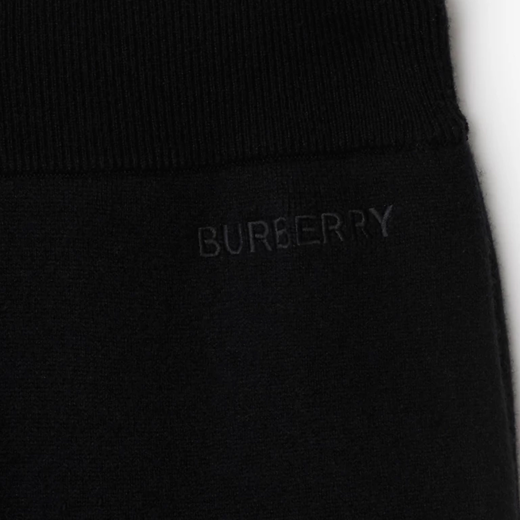 Purchase (W) Burberry Seluar Jogger Sweatpants Hitam Logo Sulam. 80896591