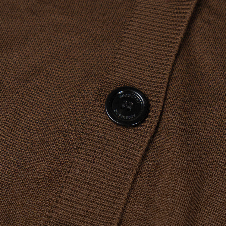 Details for (W) Burberry Cardigan Rajut Coklat V-Neck Kancing Depan Solid. 80211781