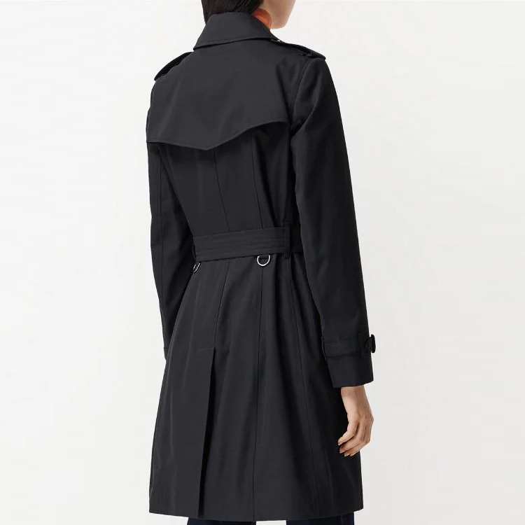 Shop (W) 博柏利 2022春夏黑色双排扣长款风衣 80457771