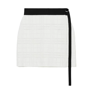 (Women) Burberry SS23 White Colorblock Plaid Belted Mini Skirt. 80703361
