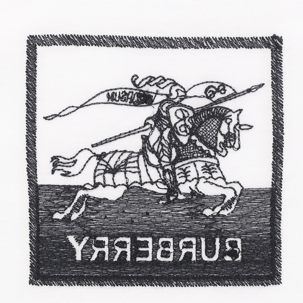 (Women) Burberry  White Crew Neck Letter Logo Print Short-Sleeve T-Shirt 8071668 圖 5