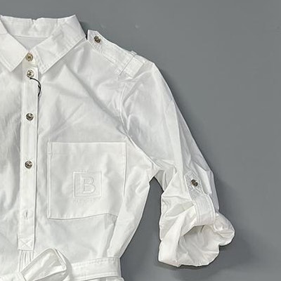 (Women) Burberry White Logo Print Loose Mid-Length Short Sleeve Dress. 80529341 Shop (Women) Burberry White Logo Print Loose Mid-Length Short Sleeve Dress. 80529341