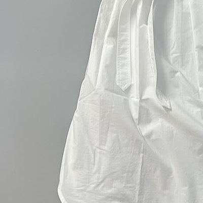 (Women) Burberry White Logo Print Loose Mid-Length Short Sleeve Dress. 80529341 Details for (Women) Burberry White Logo Print Loose Mid-Length Short Sleeve Dress. 80529341