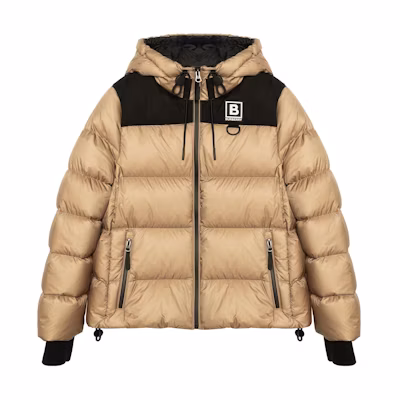 (Women) Burberry Yellow Color-block Hooded Quilted Down Jacket. 80613371