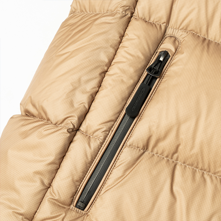 (Women) Burberry  Yellow Color-block Hooded Quilted Down Jacket. 80613371 圖 4