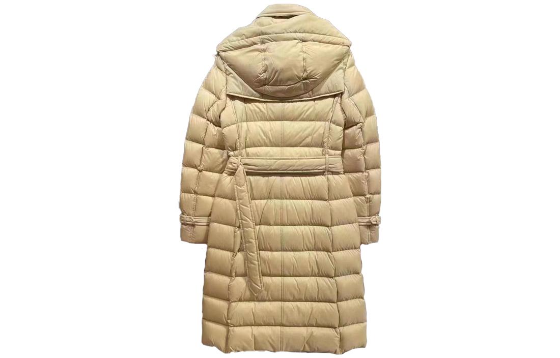 Lookbook (W) Burberry 黃色連帽雙排釦長款羽絨外套 80720851