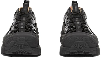 博柏利 Arthur 尼龍拼漆皮運動鞋 女款 黑色 Lookbook 博柏利 Arthur 尼龍拼漆皮運動鞋 女款 黑色