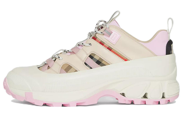 (W) Burberry Arthur 'Pale Peach Check'