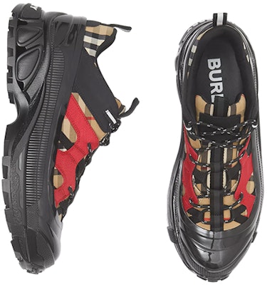 (W) Burberry Arthur 'Cek Vintage Hitam Merah' 80206801 Purchase (W) Burberry Arthur 'Cek Vintage Hitam Merah' 80206801