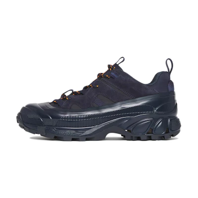 (W) Burberry Arthur Low 'Navy'