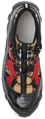 (Women) Burberry Arthur Vintage Check Red 8020680 Lookbook (Women) Burberry Arthur Vintage Check Red 8020680