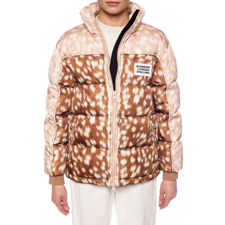 Lookbook (W) Burberry Barwick Jaket Puff Cetakan Rusa Coklat 80228311