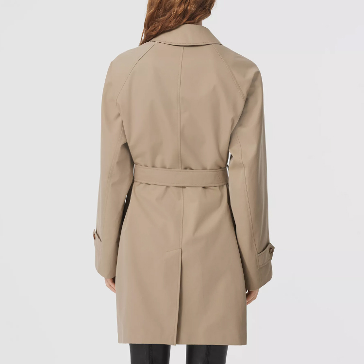 (Women) Burberry Belted Coat Solid Color Logo Design in Honey. 80439401 圖 4