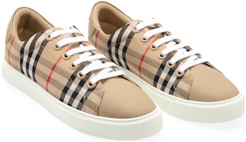 (W) 博柏利经典格纹及皮革复古运动鞋 米色 8017249 Lookbook (W) 博柏利经典格纹及皮革复古运动鞋 米色 8017249