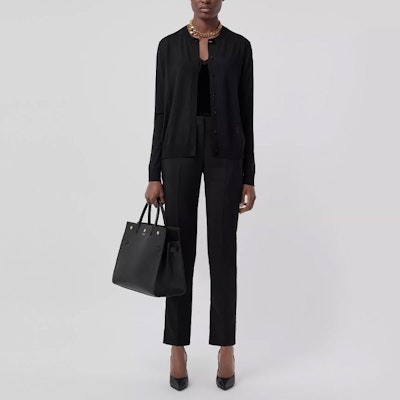 (W) 巴宝莉黑色羊绒混纺长袖字母徽标毛衣 80422031 Purchase (W) 巴宝莉黑色羊绒混纺长袖字母徽标毛衣 80422031