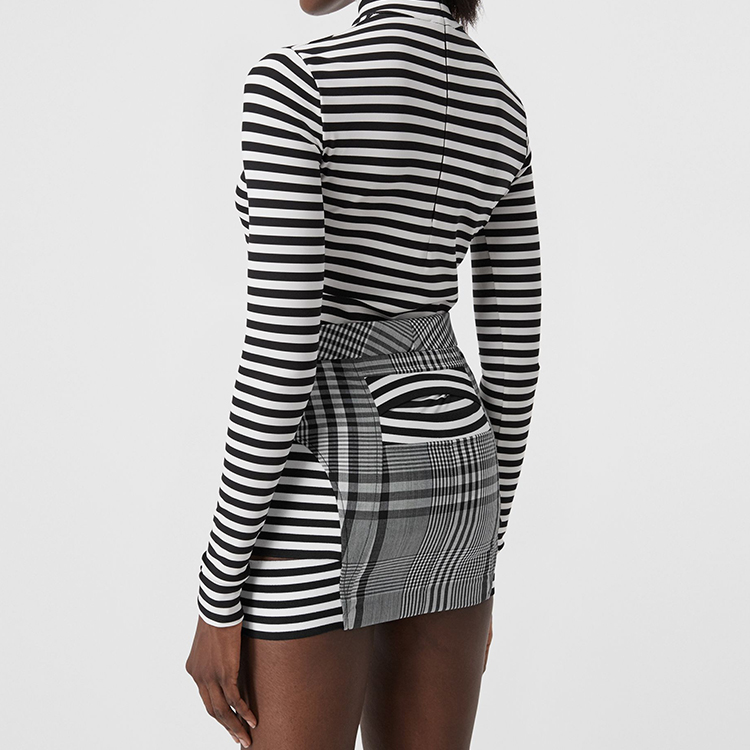 Shop (W) バーバリー ブラック ストライプ柄 レザー スカート 45645011