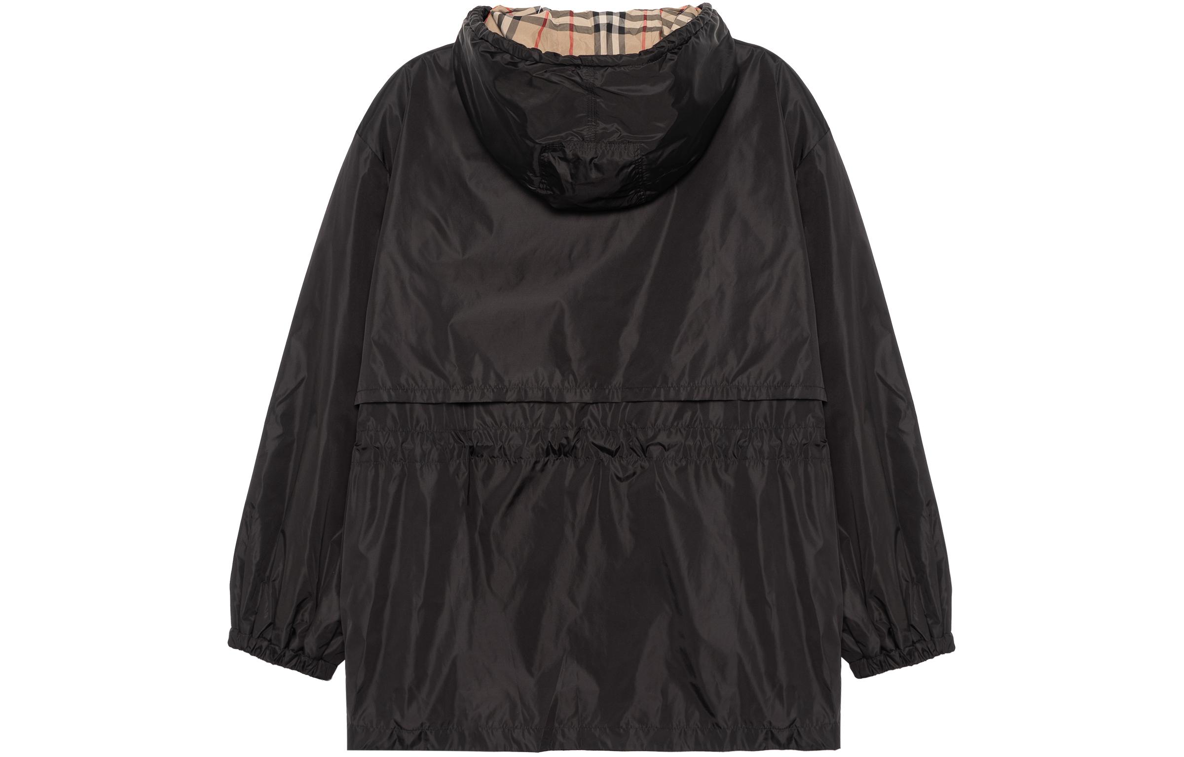 Lookbook (W) Burberry 黑色輕便連帽抽繩腰身外套 80429011