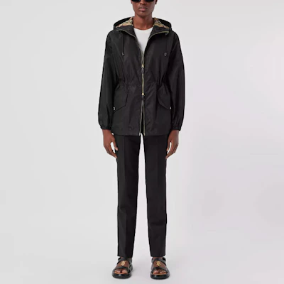 (W) Burberry 黑色輕便連帽抽繩腰身外套 80429011 Shop (W) Burberry 黑色輕便連帽抽繩腰身外套 80429011
