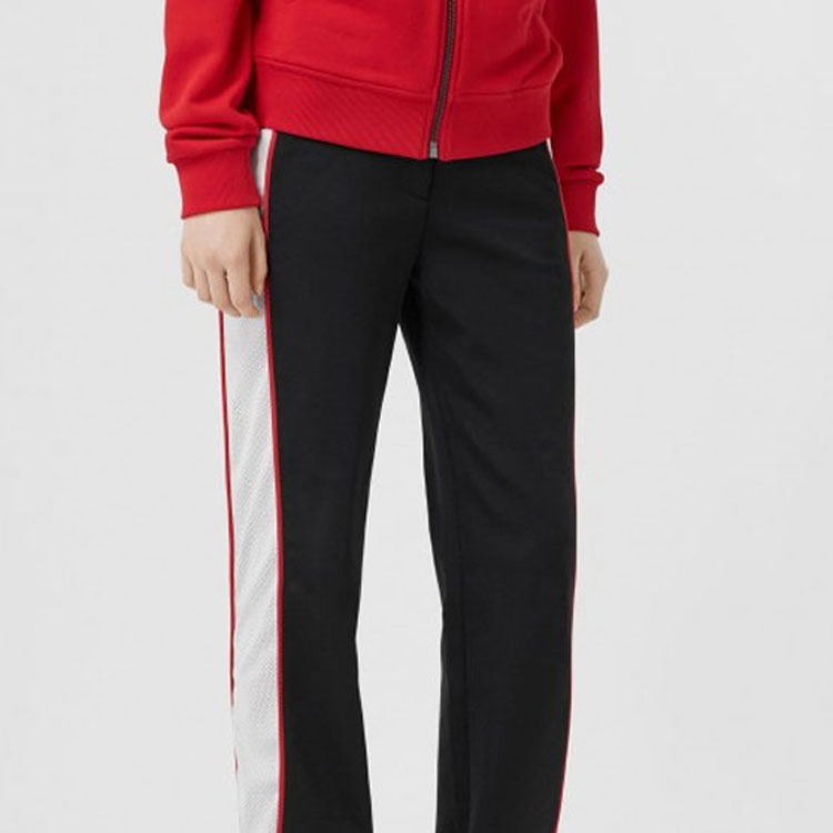 Details for (W) 버버리 블랙 미드 라이즈 슬림 니트 조거 팬츠 패치워크 디자인 80219841