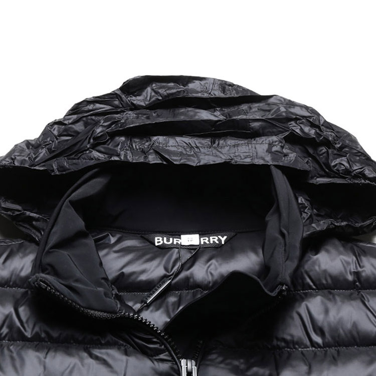 (Women) Burberry Black Solid Slim Fit Down Puffer Jacket 80294731 圖 7