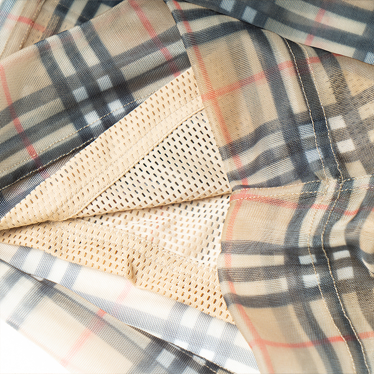 Sizing (W) Burberry 棕色經典格紋抽繩休閒短褲. 80423641