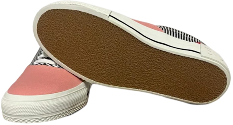 (W) Burberry Sepatu Kanvas Low-Top Lace-Up 'Fashion Pink' 80313621 Order (W) Burberry Sepatu Kanvas Low-Top Lace-Up 'Fashion Pink' 80313621
