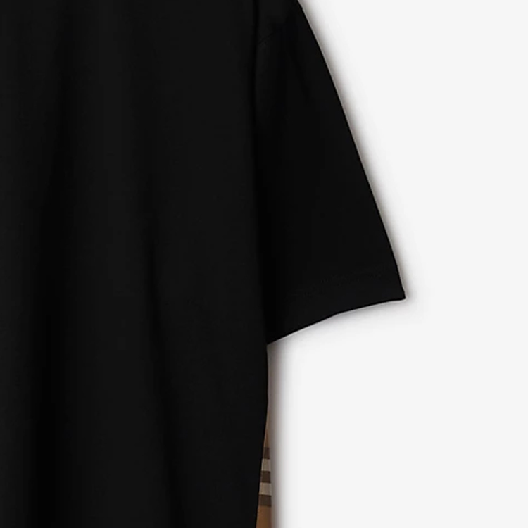 Details for (W) 버버리 체크 크루넥 오버사이즈 반팔 티셔츠 여성 블랙 SS24. 80851091