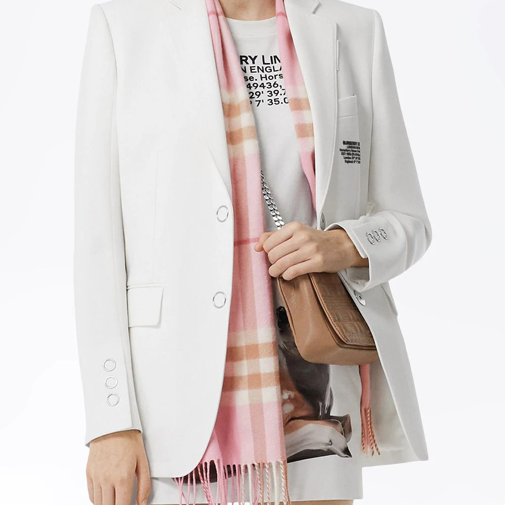 (Women) Burberry Check Fringe Warm Wool Scarf Pink 8022678 圖 5
