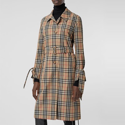 (W) Abrigo Casual Amarillo de Burberry con Estampado de Cuadros y Corte Clásico. 80322211 Shop (W) Abrigo Casual Amarillo de Burberry con Estampado de Cuadros y Corte Clásico. 80322211