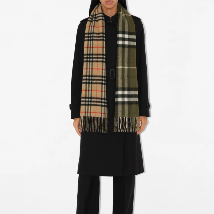 (Women) Burberry Checkered Cashmere Knitted Scarf for Women - Green. 80957021 圖 4