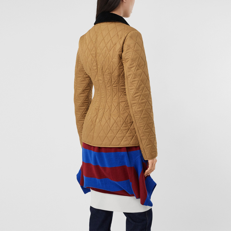 Purchase (W) Jaket Katun Quilted dengan Kerah Corduroy Burberry Camel. 80317021