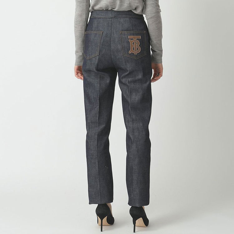 Shop (W) 버버리 데님 블루 코튼 청바지 백포켓 로고 패치. 45609271