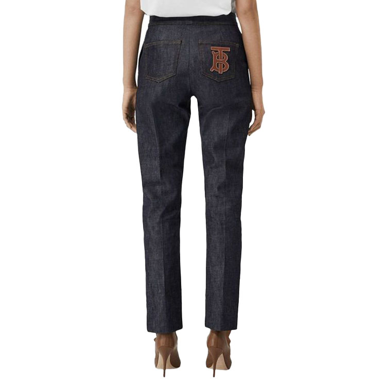Sizing (W) 버버리 데님 블루 코튼 청바지 백포켓 로고 패치. 45609271