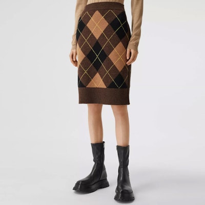 (W) Burberry Gaun Kasual Panjang Tenun Berlian Berwarna-Warni 80372421 Purchase (W) Burberry Gaun Kasual Panjang Tenun Berlian Berwarna-Warni 80372421