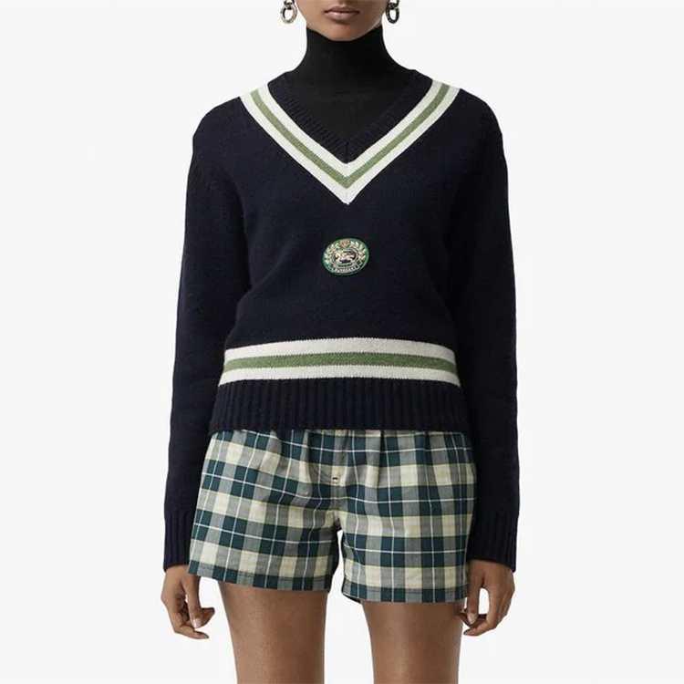 (Women) Burberry Embroidered Patch Wool Blend Pullover Sweater Navy Blue 80078511 圖 4