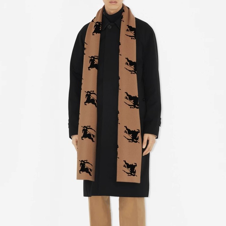 (Women) Burberry Equestrian Knight Logo Scarf  Camel Wool 80720801 圖 4