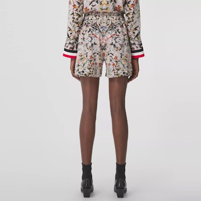 (Women) Burberry Floral Print Mid-Waist Casual Shorts for Women Multicolor. 80431731 Purchase (Women) Burberry Floral Print Mid-Waist Casual Shorts for Women Multicolor. 80431731