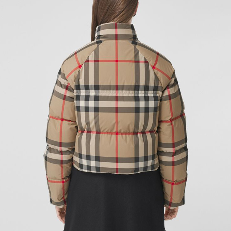 Shop (W) Burberry FW21 米色格紋高領羽絨外套. 80459551
