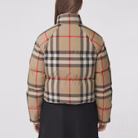 Shop (W) Burberry FW21 Jaket Puff Beige Check dengan Kolar Berdiri. 80459551