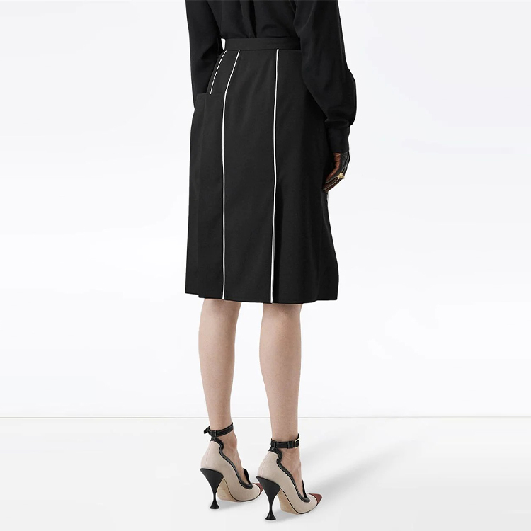 Purchase (Women) Burberry FW21 Black Midi Skirt with Piped Detailing. 45617011