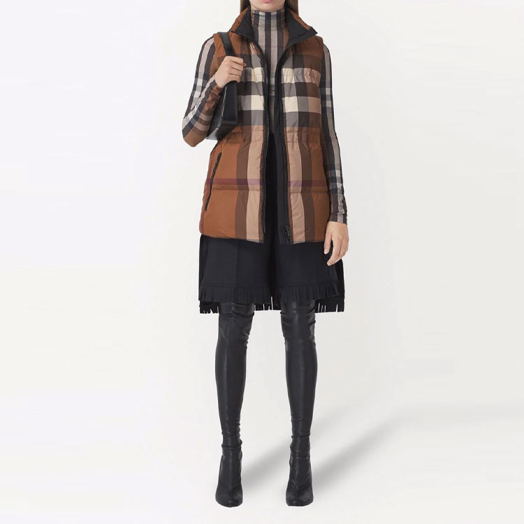Shop (W) バーバリー FW21 ブラウン チェック ダウン パデッド ベスト. 80463841